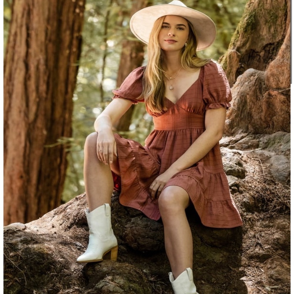 Altar’d state nwt jemny dress in pink size medium